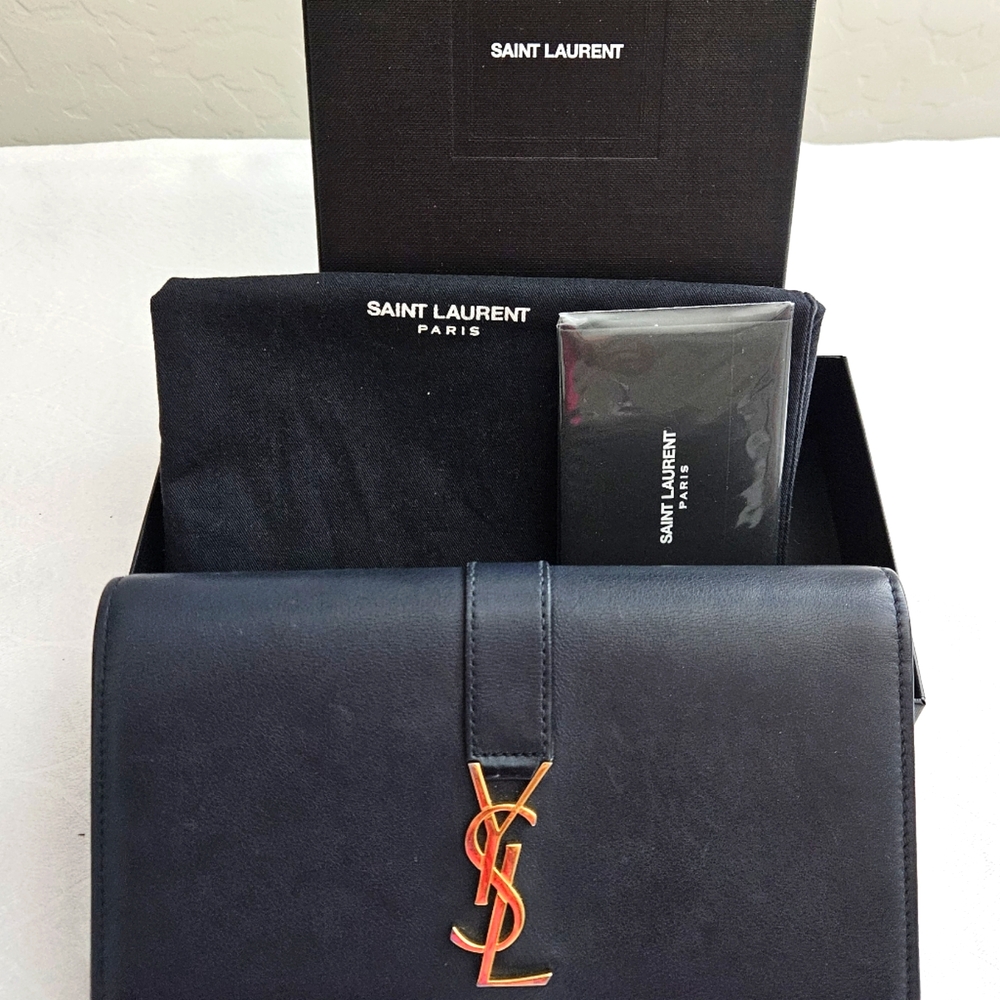 YSL Portefeuille Famme Wallet